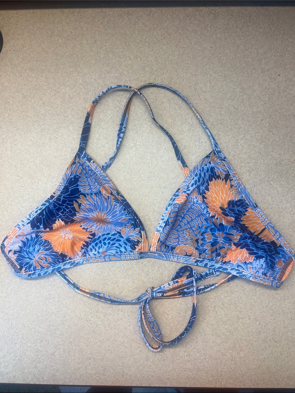 Jolyn Triangle Top Size 2XL, Blue and Orange floral Pattern. EUC!